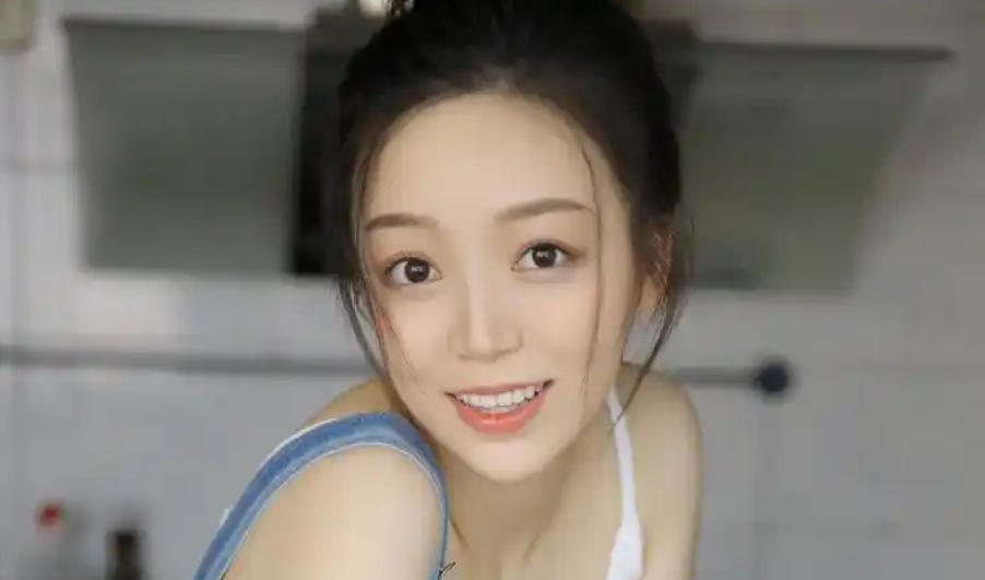 浙江华乐电子有限公司轮播图1